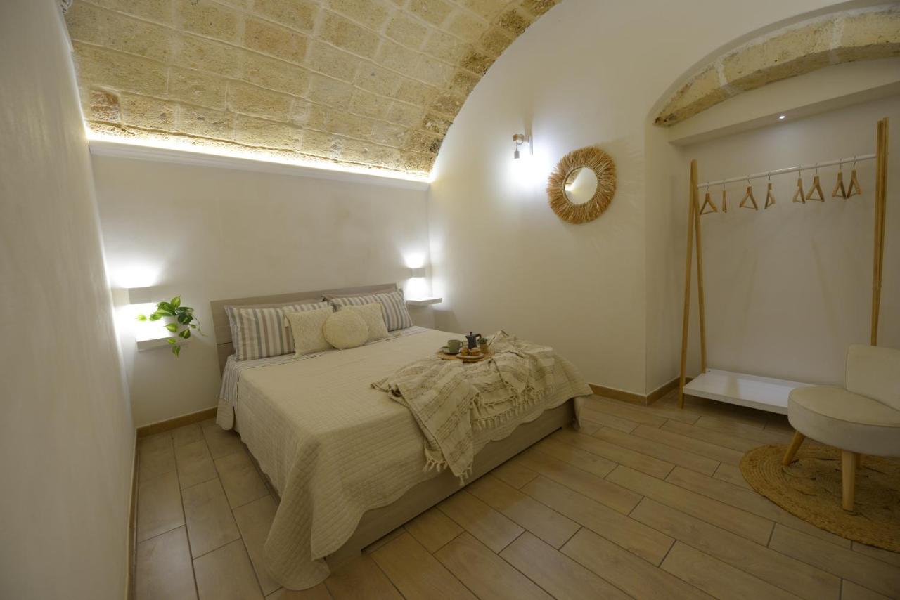 Castrum Casa Vacanza Mesagne Buitenkant foto
