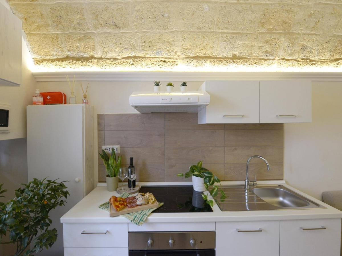 Castrum Casa Vacanza Mesagne Buitenkant foto