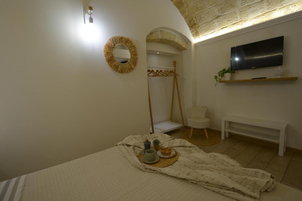 Castrum Casa Vacanza Mesagne Buitenkant foto